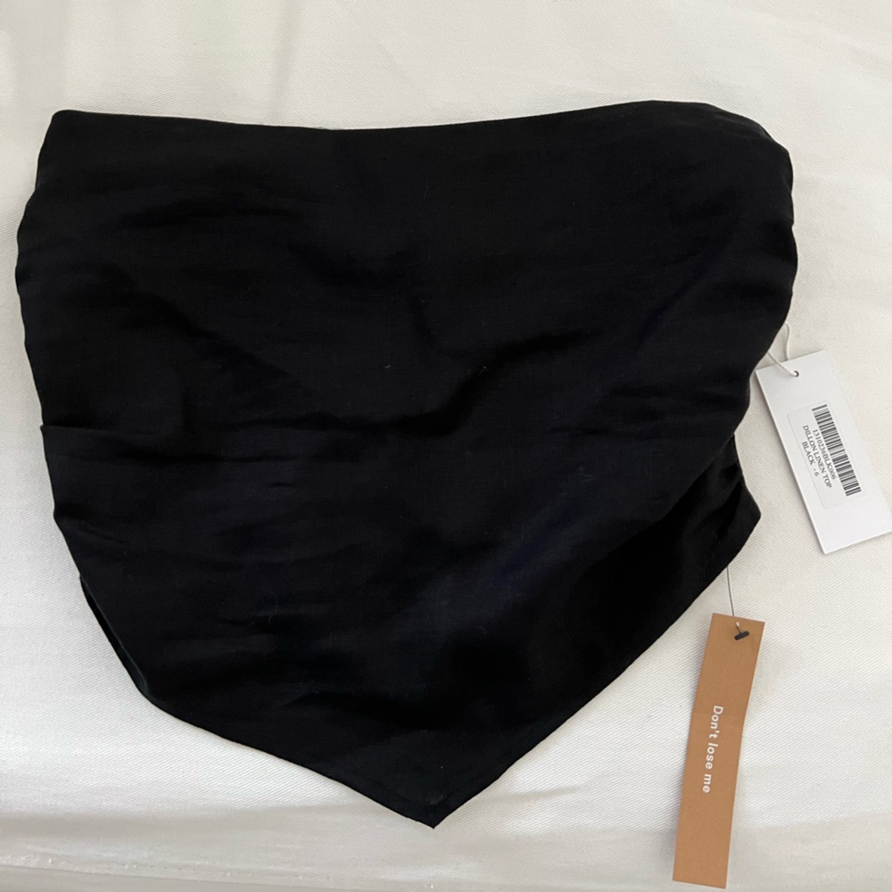 Brand new Reformation black linen top